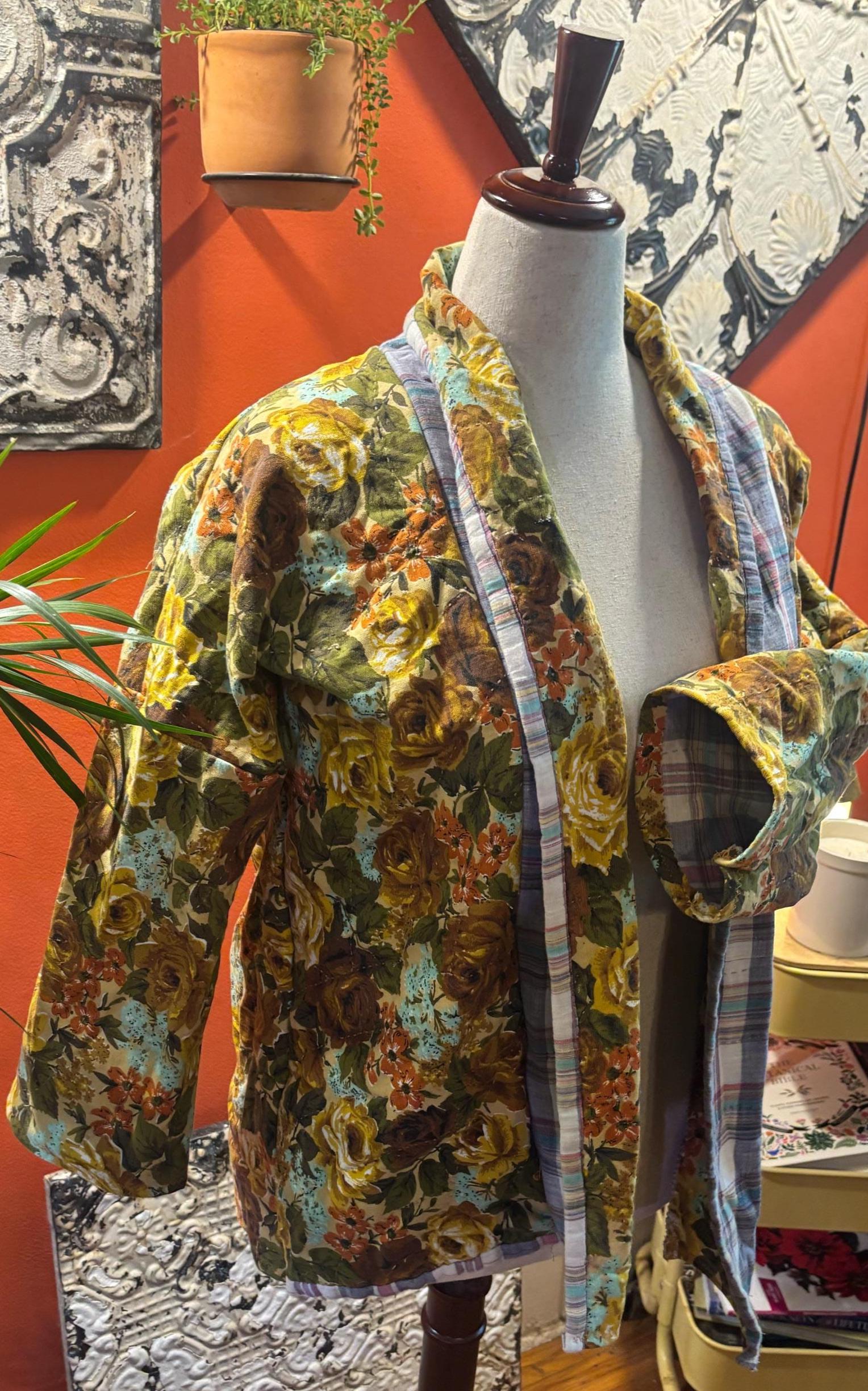 Handmade Quilt Jacket 1970s vintage (Kimberly2)