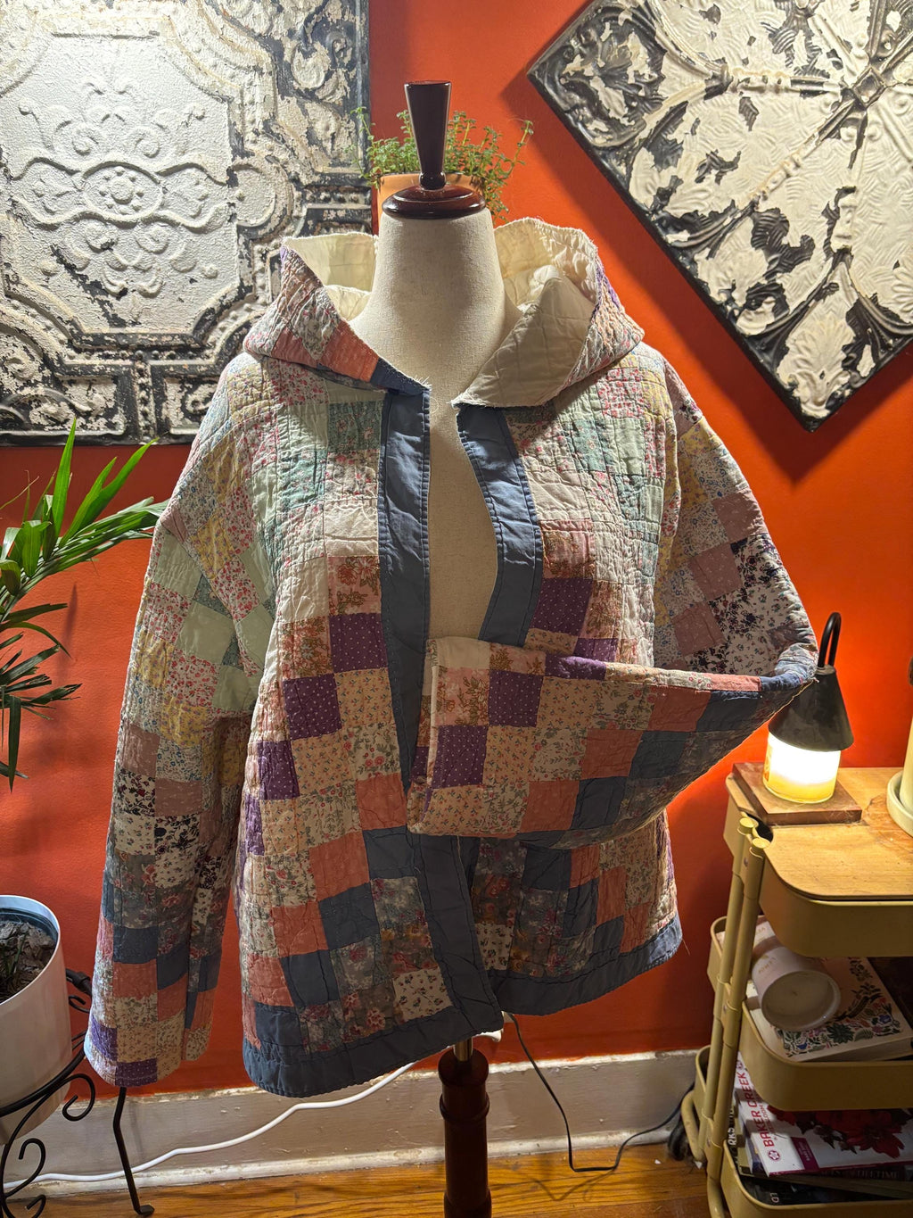 Hazel Vintage Patchwork Quilt Jacket: Reimagined Floral Cotton Hooded Coat