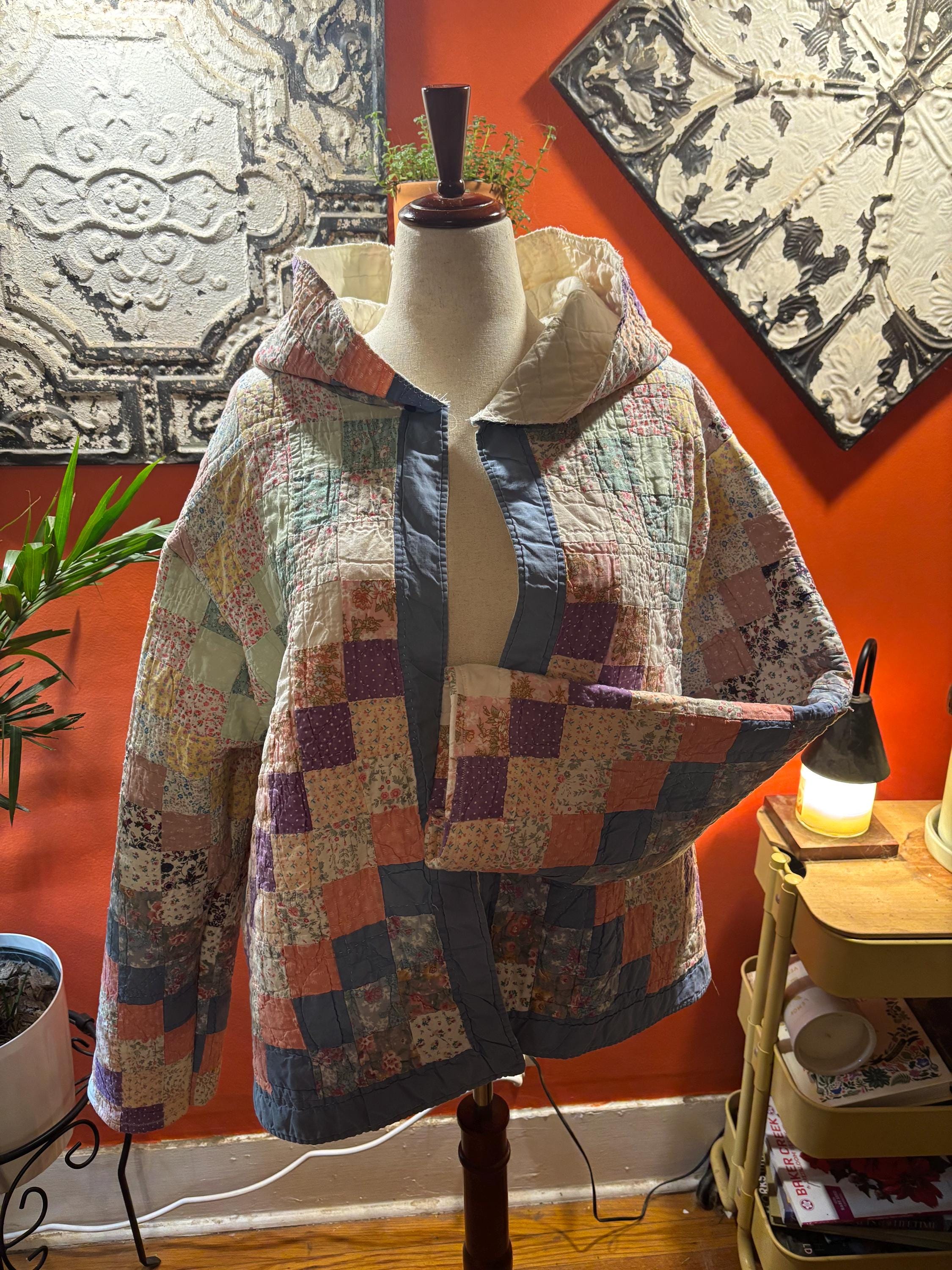 Hazel Vintage Patchwork Quilt Jacket: Reimagined Floral Cotton Hooded Coat