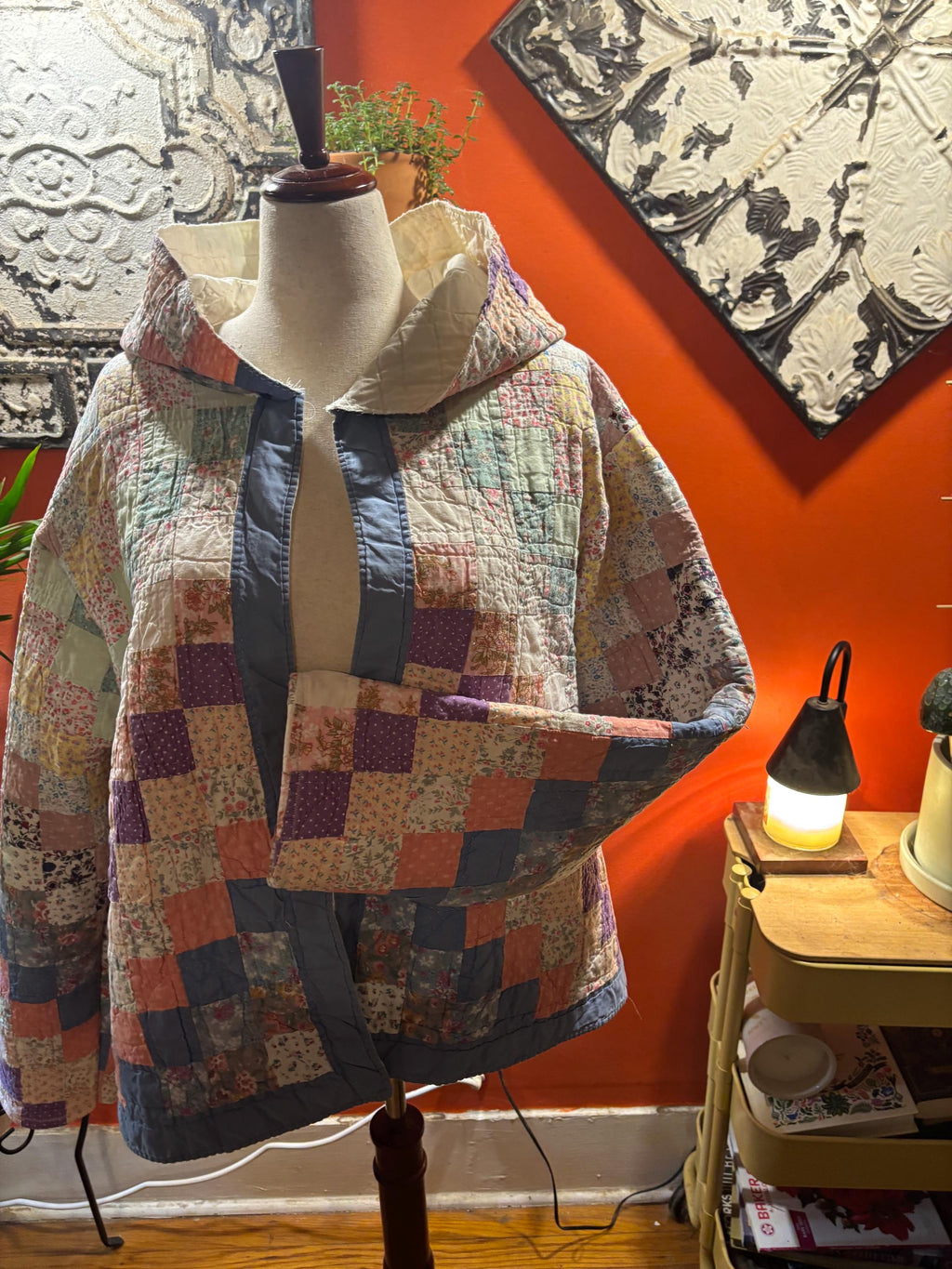 Hazel Vintage Patchwork Quilt Jacket: Reimagined Floral Cotton Hooded Coat