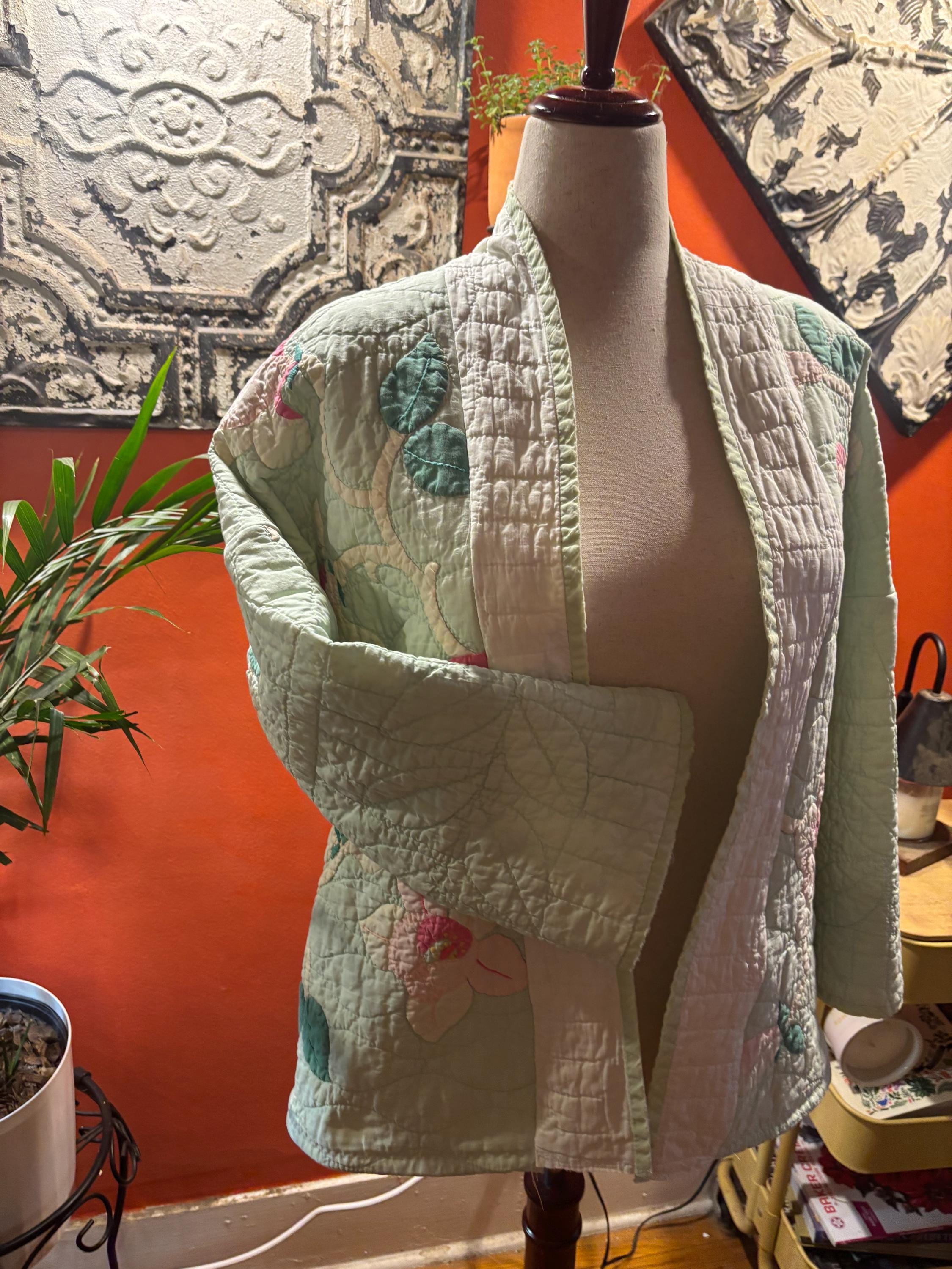 Vintage Quilt Coat – Iris Floral Appliqué, One of a Kind Kimono Jacket