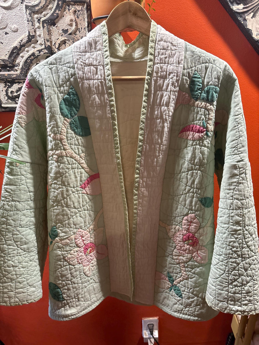 Vintage Quilt Coat – Iris Floral Appliqué, One of a Kind Kimono Jacket