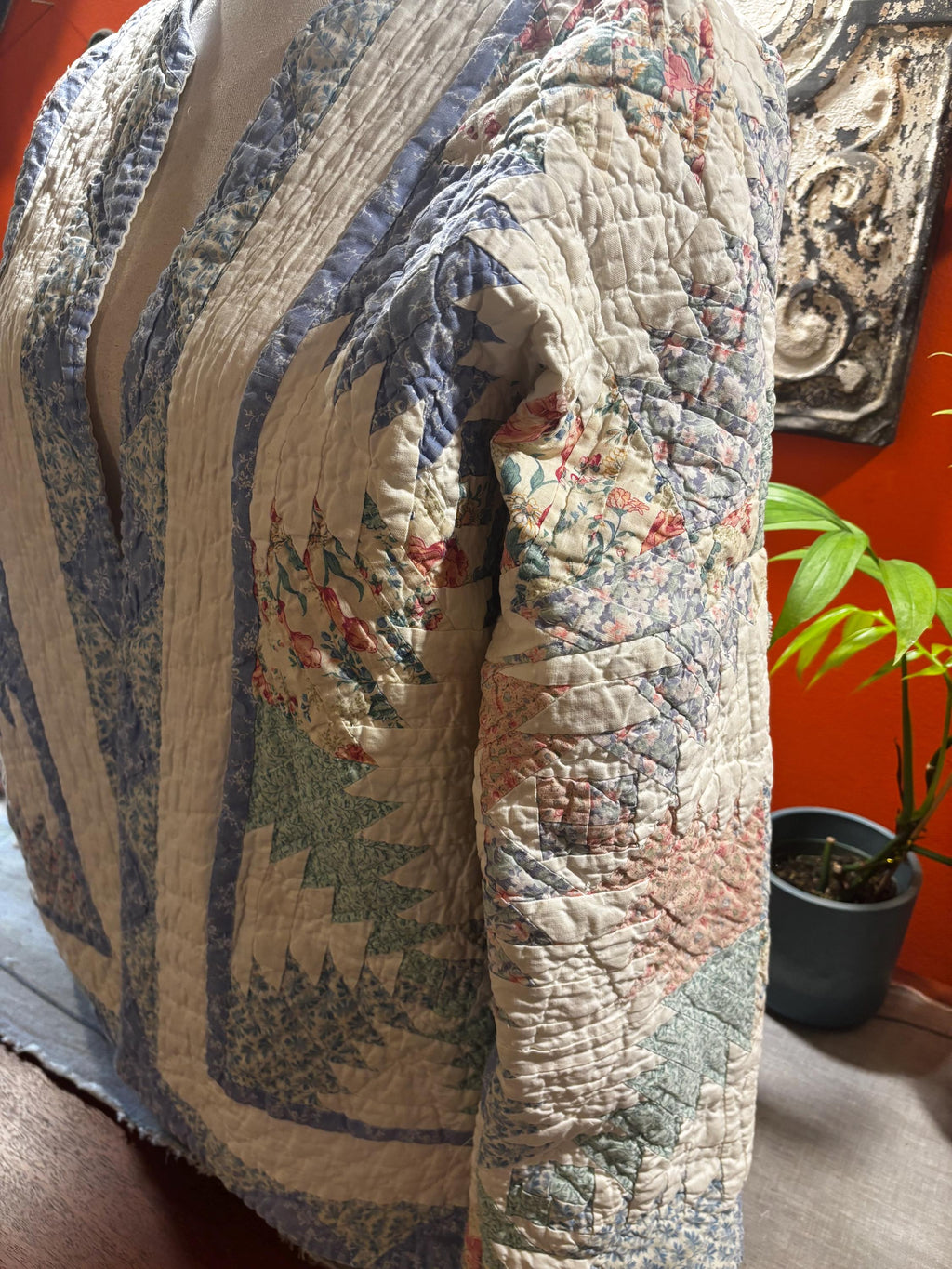 Vintage Quilt Coat: Josie Star Pattern Patchwork Jacket (L-XL)